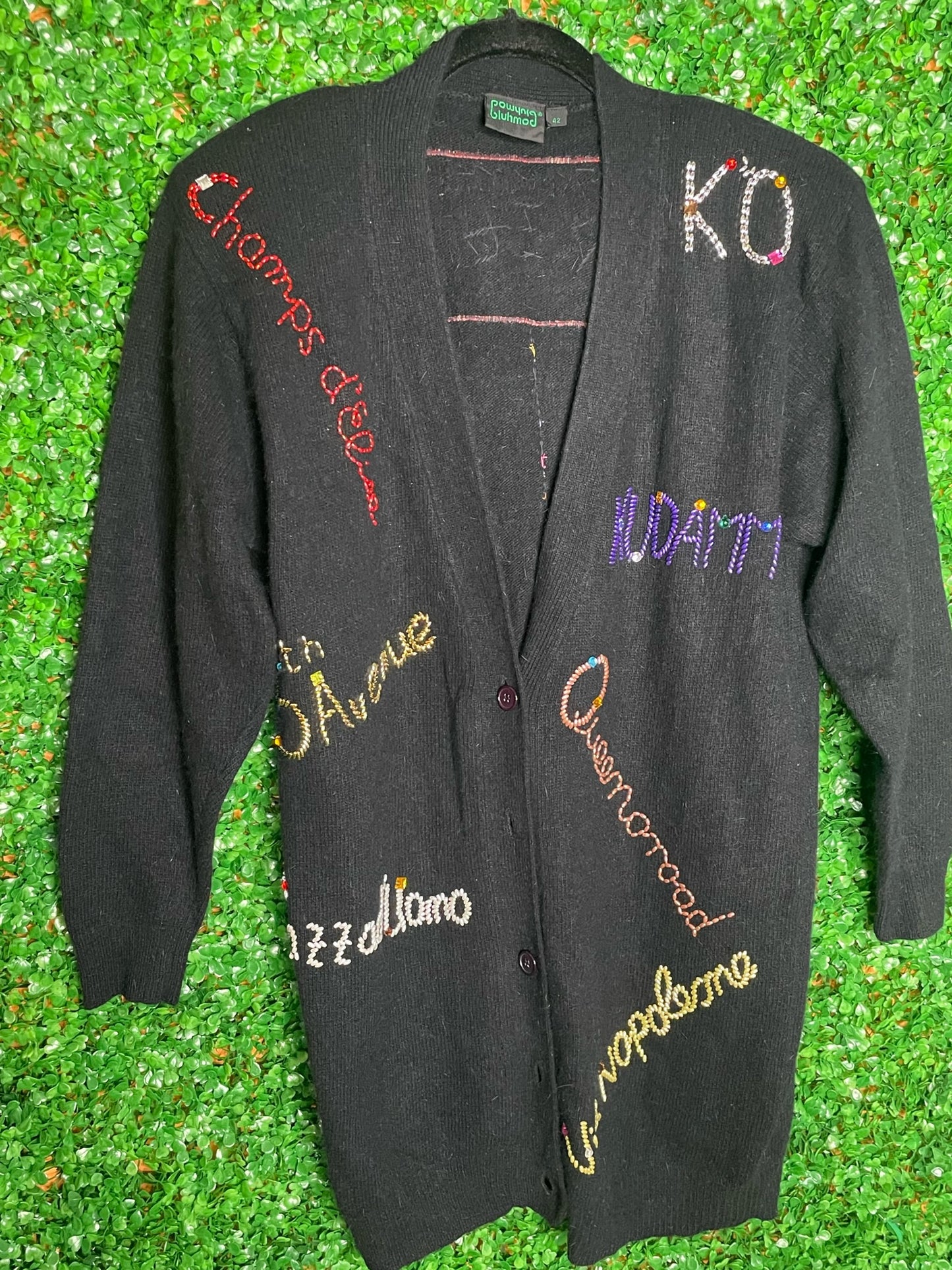 Powyniq bluhmod Branded Famous Cities Vintage Cardigan