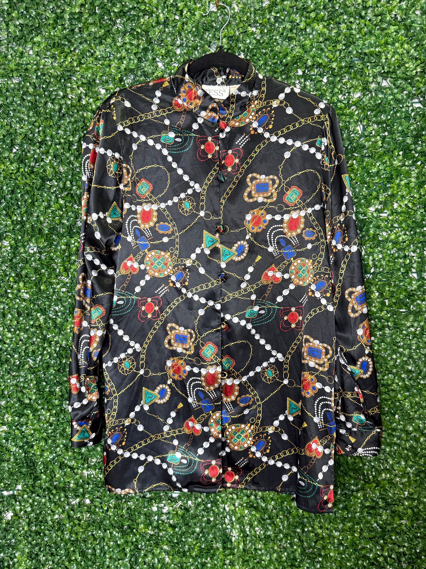 Tess Vintage Black Patterned Button Up